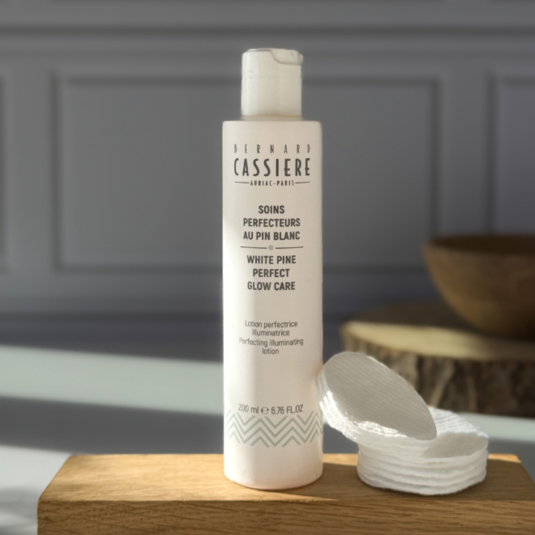 Illuminating perfecting lotion - White Pine Perfect Glow Care de Bernard Cassiere thumbnail