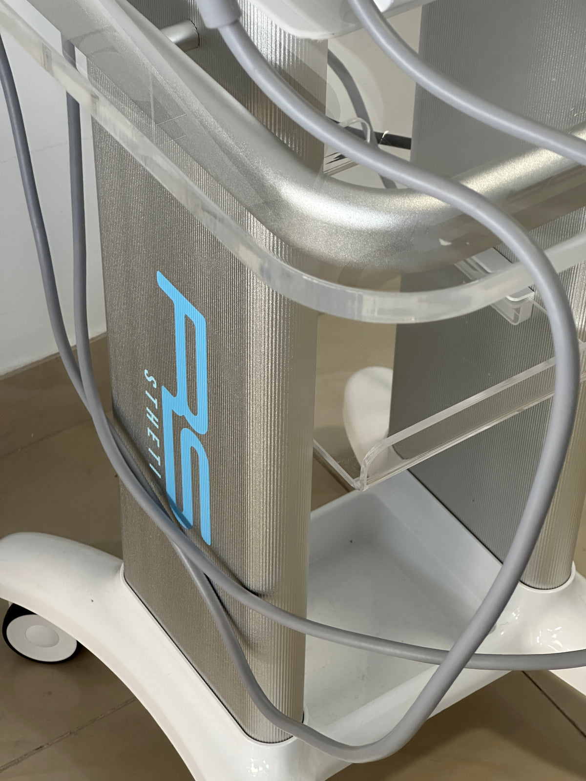 HIFU 7D + Liposonix RS M03: accesorios (detalle 5)